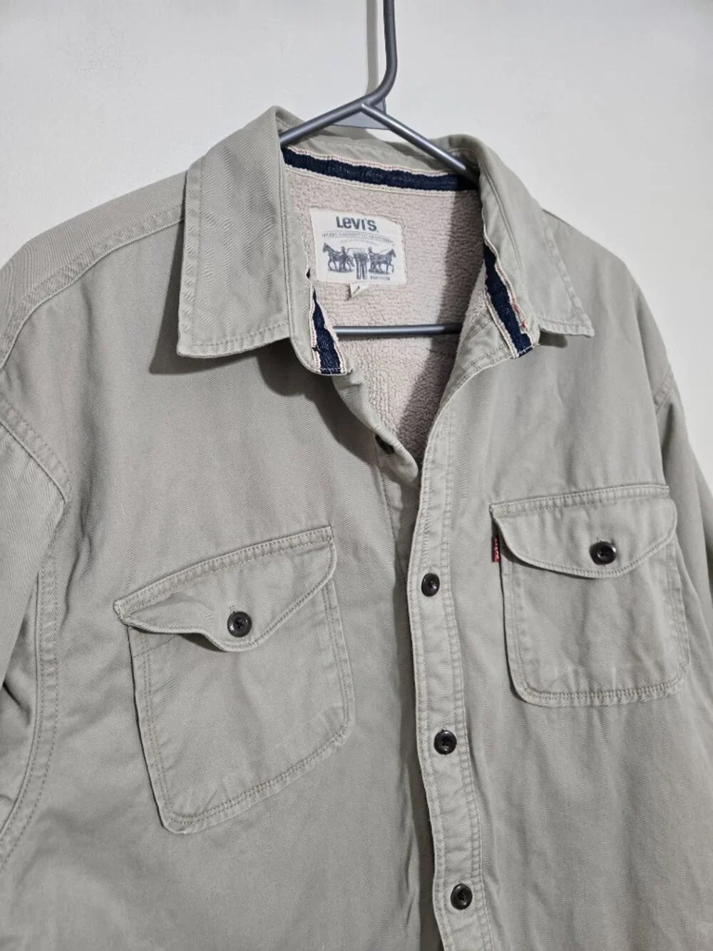 Vintage Y2K Levi's Sherpa Fleece Lined Button Up Shirt Jacket Shacket Mens L Tan